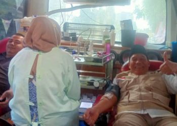 Sambut HUT RI ke 78, Bambang Haryo dan BHS Peduli Lakukan Aksi Donor Darah