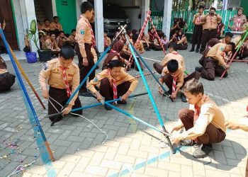 SMP PGRI 1 Buduran Gelar Lomba Kepramukaan dan HUT RI