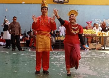 Peringati HUT Kemerdekaan RI ke 78 SMP Muhammadiyah 2 Taman Gelar Karnaval