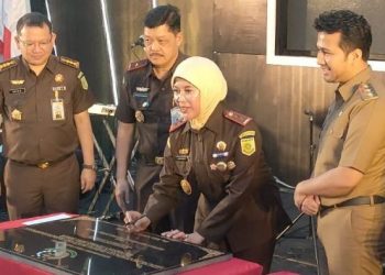 Kajati Jatim Resmikan Gedung Penyimpanan Barang Rampasan di Mojokerto