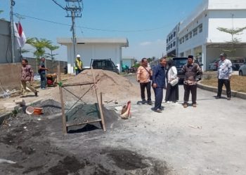 Komisi C Sidak Pembangunan Parkir RSUD Krian