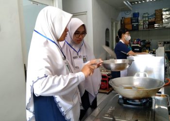Siswa SMPIT Insan Kamil Cari Pengalaman Pratik Langsung Jadi Wirausaha
