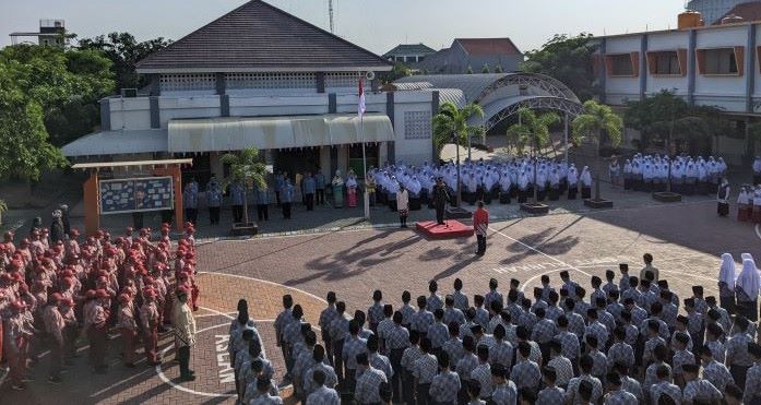 Kenakan Busana Adat Nusantara, Yayasan Al Ibrah Usung dan Perkuat Nilai Kearifan Lokal