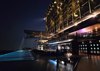 Ini Cara Ampuh Bikin Konten Low Light Aesthetic, Manfaatin Fitur Andalan dan Flexibilitas  Kamera Galaxy Z Fold5 | Z Flip5