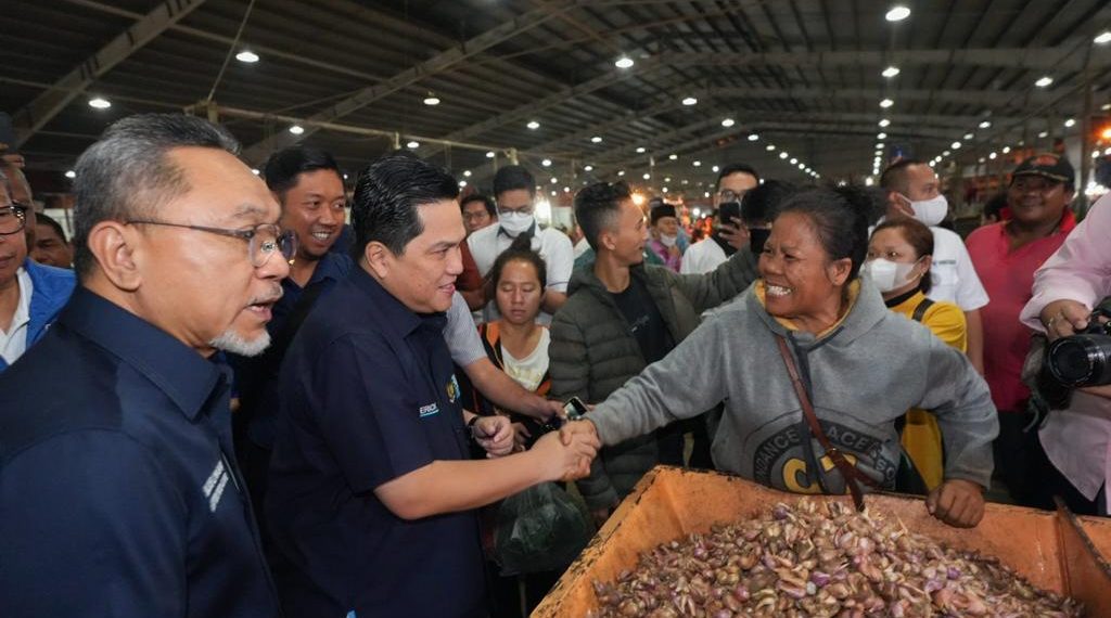 Tegak Lurus Jokowi, Erick Thohir Optimalkan Program Bantuan Pangan ke Masyarakat
