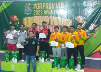 Raih 3 Emas Perorangan Surabaya Juara Umum Bulutangkis Porprov Jatim VIII