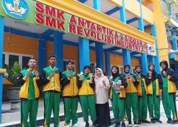 SMK Antartika 2 Sidoarjo Gratiskan SPP Siswa Peraih Medali Porprov Jatim VIII 2023