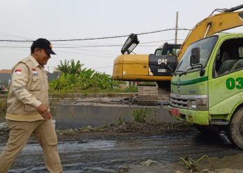 Respon Warga Soal Sungai Penuh Sampah, Bambang Haryo Bersama BPWS Normalisasi Sungai Krembangan