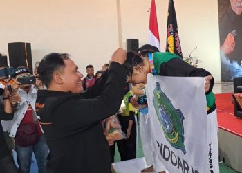 BHS Beri Bonus Atlet Tarung Drajat Berpestasi Porprov Jatim ke VIII