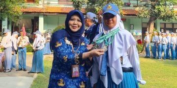 Alysa Nurin Siswi SMKN 2 Buduran Raih 3 Medali Sepatu Roda Ajang Porprov Jatim VIII