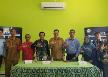 Disperpusip – MPID PDM Gresik Sepakat Perkuat Gerakan Literasi Masyartakat, Siapkan Lomba Menulis Langsung Tangan