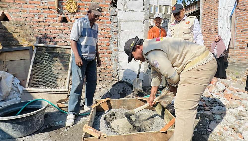 Bambang Haryo Pastikan Program Bedah Rumah Pembangunannya Tuntas Sesuai Target