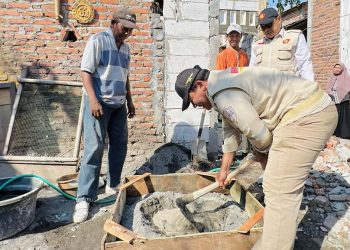 Bambang Haryo Pastikan Program Bedah Rumah Pembangunannya Tuntas Sesuai Target