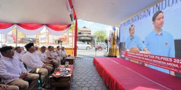 Bambang Haryo dan Tim BHS Peduli Nobar Bareng Pendaftaran Bacapres Prabowo dan Bacawapres Gibran