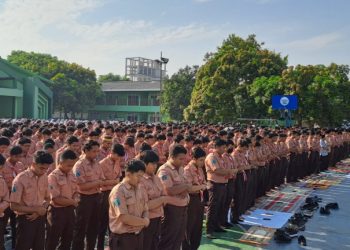 Cuaca Panas Ekstrem SMA Negeri 3 Sidoarjo Ajak Siswanya Shalat Istisqa