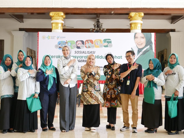 Ning Sasha Gelorakan Germas Dengan Menjaga Hidup Sehat