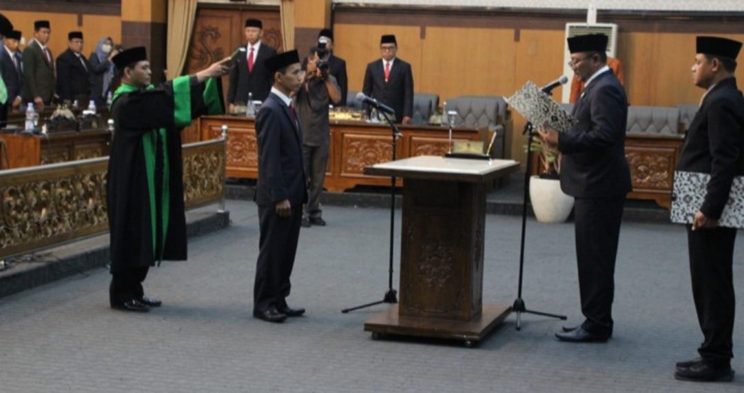 DPRD Banyuwangi Tetapkan Hasan Syafi’i Gantikan H. Hasanuddin Jadi Anggota Dewan