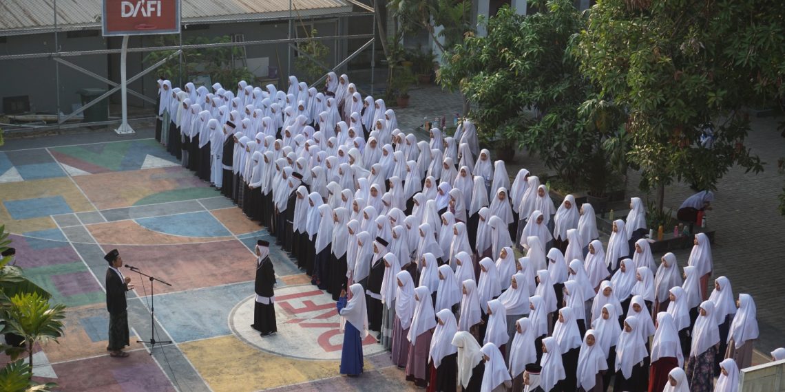 Jihad Untuk Negeri, DAFI Pesantren Al Qur’an Science Gelar Upacara Hari Santri 2023