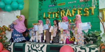 Sambut Bulan Bahasa, SDIT Insan Kamil Adakan LiteraFest
