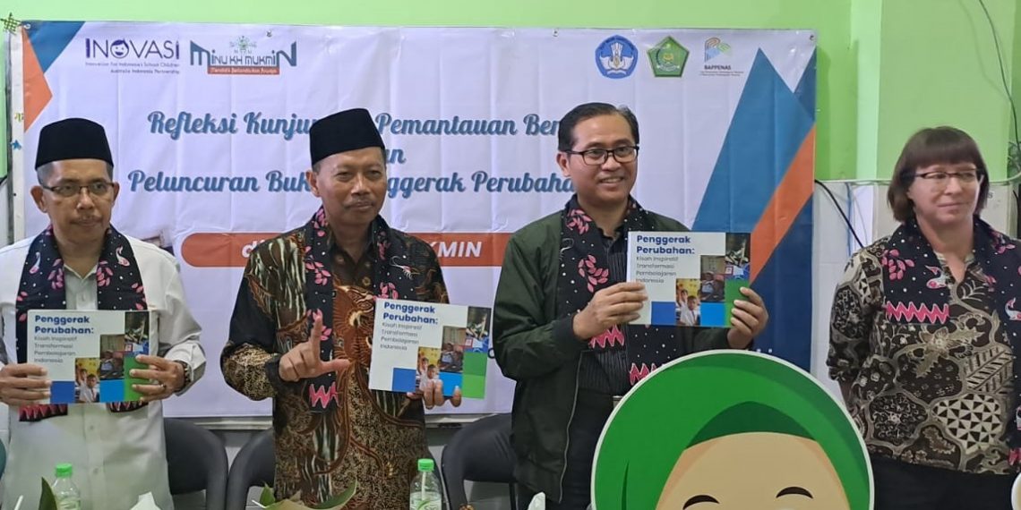 Kemendikbud dan Kemenag Tinjau IKM Program Kemitraan INOVASI di MINU KH Mukmin