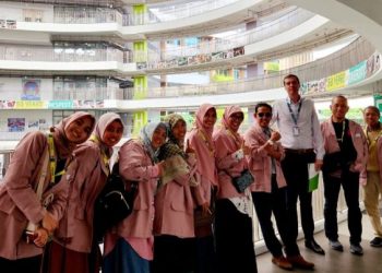 Tingkatkan Kualitas Pendidikan, Pembina Yayasan Al Ibrah Terbang  Singapura dan Malaysia