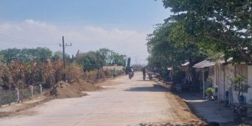 Rugi Rp 1,2 Milyar, Kontraktor Mulai Over Topping Betonisasi Jalan Krembung-Mojoruntut