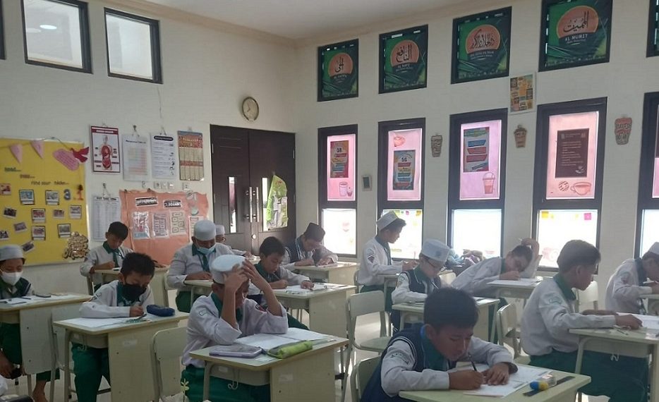SD Al Falah Darussalam 2 Lakukan Evaluasi Pembelajaran Melalui Ujian Internasional
