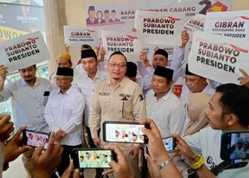 Gerindra Gresik Pasangkan Gibran sebagai Bacawapres Prabowo Subianto