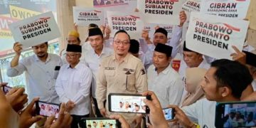 Gerindra Gresik Pasangkan Gibran sebagai Bacawapres Prabowo Subianto