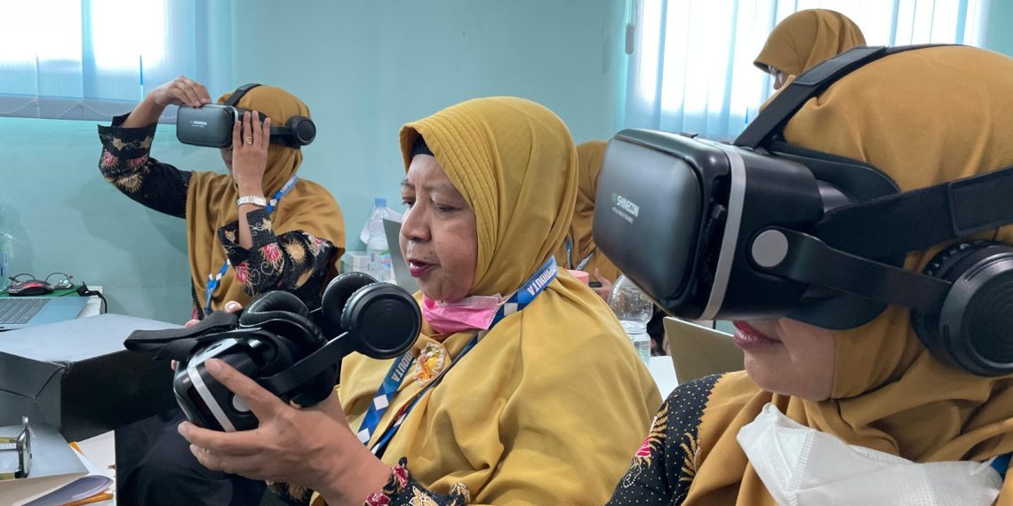 SMP Muhammadiyah 2 Taman Terapkan Pembelajaran Secara Virtual Reality