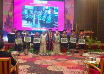 Akademi Farmasi Mitra Sehat Mandiri Sidoarjo Sukses Luluskan 96 Wisadawan dan Wisudati