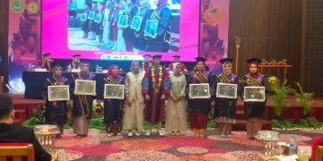 Akademi Farmasi Mitra Sehat Mandiri Sidoarjo Sukses Luluskan 96 Wisadawan dan Wisudati