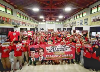 Bawa Politik Santun dan Riang Gembira, Prabowo-Gibran Dapat Dukungan dari Ratusan Kader dan Simpatisan PDIP Jatim