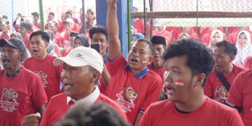 Ratusan Pecinta Sepak Bola Jawa Timur Komitmen Menangkan Prabowo – Gibran
