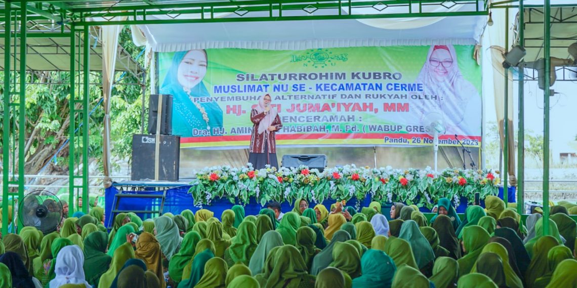 Silaturahmi Kubro bersama Muslimat NU Cerme, Bu Min Ingatkan Isu Strategus di Gresik