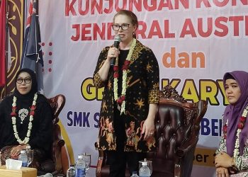 Konjen Australia Kunjungi SMK Sepuluh Nopember Terkait Program Pertukaran Guru