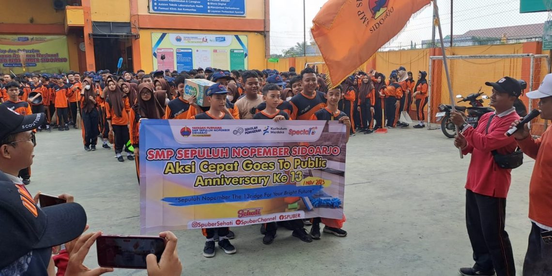 Seluruh Siswa SMP Sepuluh Nopember Bergerak Cinta Lingkungan