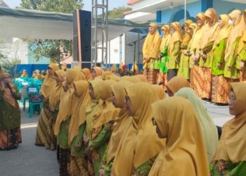 Pimpinan Daerah Aisyiyah Sidoarjo Kukuhkan 7 PCA di Masjid At-Thohir Jabon