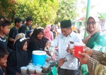 Tanamkan Jiwa Kewirausahaan Sejak Dini, SDN Kedungpandan 1 Gelar Bazaar Hasil Kreatifitas Peserta Didiknya
