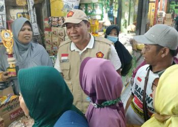 Bambang Haryo Apresiasi Pedagang Pasar Betro, juga Beri Bantuan Dua Apar