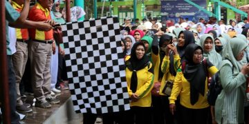 PGRI Tulangan Ajak Ribuan Guru Mlaku Bareng Bupati Sidoarjo