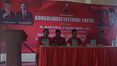 Targetkan 12 Kursi dan Menangkan Ganjar-Mahfud, PDIP Gresik Perkuat Konsolidasi