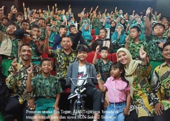 SDN Suko 2 Sidoarjo Ajak Siswanya Nobar Film Pendidikan Karakter ‘Tegar’