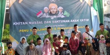 VUB Peduli Gandeng PRNU Gelar Khitan Massal dan Santunan