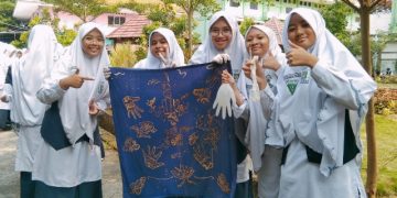 SMPIT Insan Kamil Memupuk Karakter Anak Melalui Classmeet