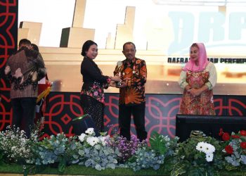 Raih Penghargaan Daerah Ramah Perempuan dan Layak Anak , Cak Ji : Terimakasih Warga Surabaya