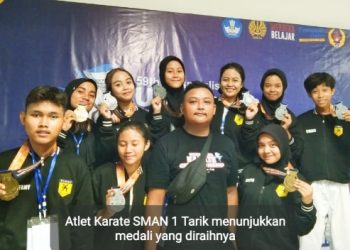 SMAN 1 Tarik Borong 10 Medali Internasional Karate Championship Unesa 2023