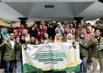 Mahasiswa UPN Veteran Jatim Gelar Sosialisasi Optimalisasi Pembukuan Kas Ibu PKK di Kelurahan Klampis Ngasem