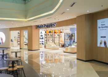 Nikmati Kemudahan Berbelanja dengan Transmarco Gift Voucher di Re-Opening Store Hush Puppies Galaxy Mall Surabaya