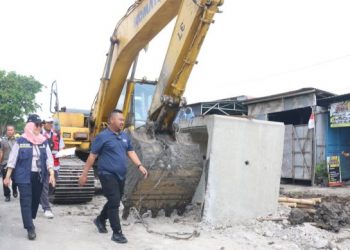 Gresik Transportasi Terpadu Wujudkan 3/4 Jalan Kabupaten Berkondisi Mantap